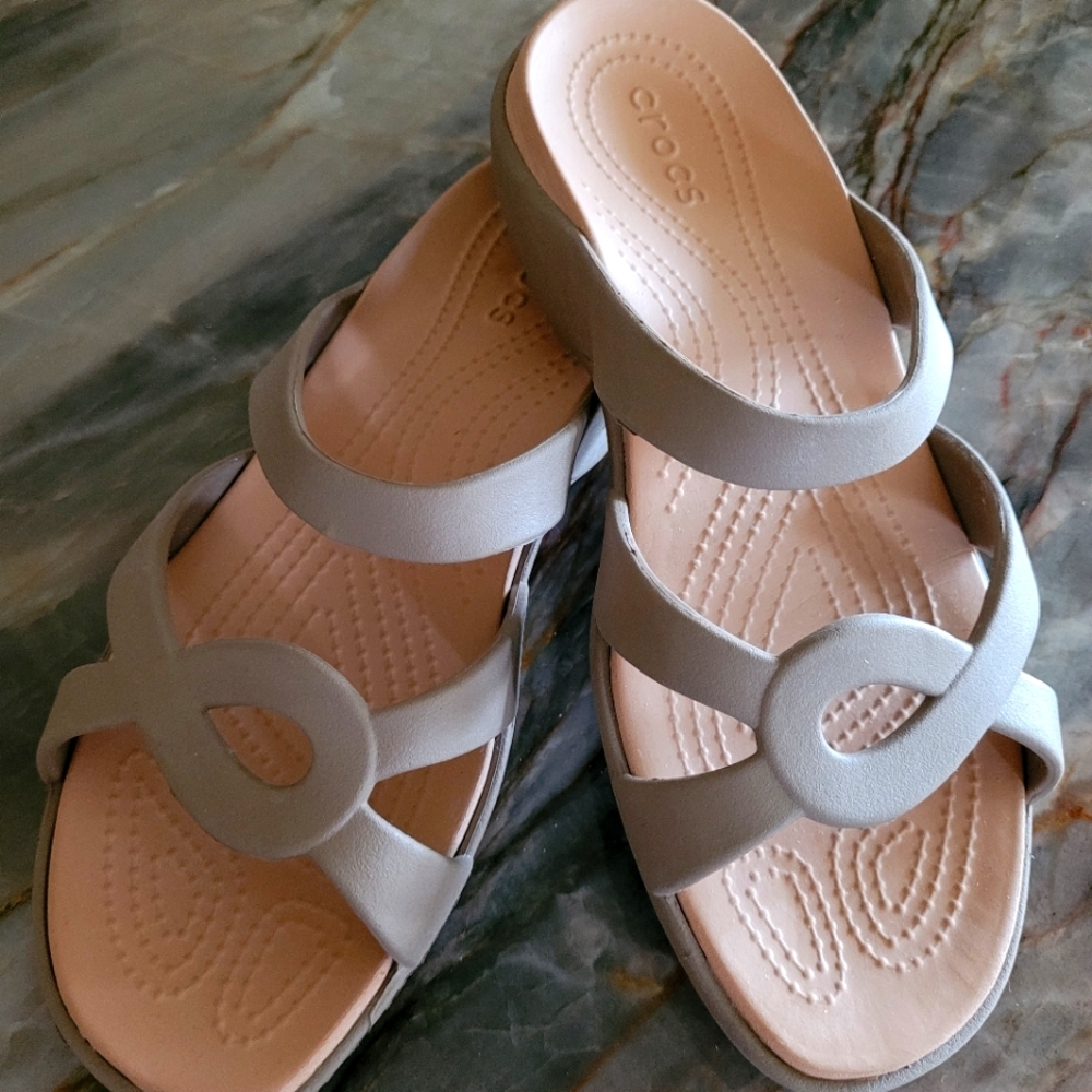Crocs Sandals Tan size 9W